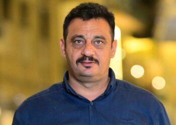 خيوط الفجر …