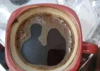 وابحر الصمت