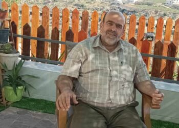 قارئة الفنجان …