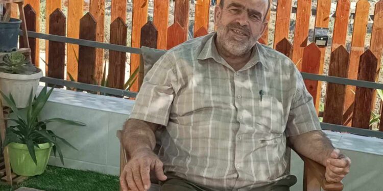 قارئة الفنجان …