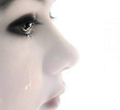 أَنَا لَا أُعْلِنُ للمَارِّينَ عن عِيدِي …