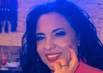 أبواب الجنون …