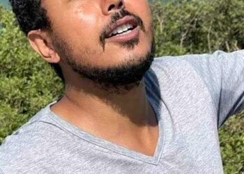 أنا الفتى الأسمرُ …