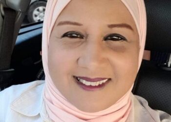 الاحق ظلك …