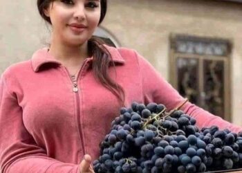 أعندك فٓضْوَةُ وقت …