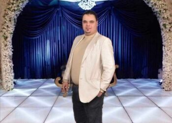 لما كلكم ملايكه