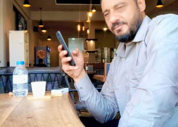 على قيد السفر