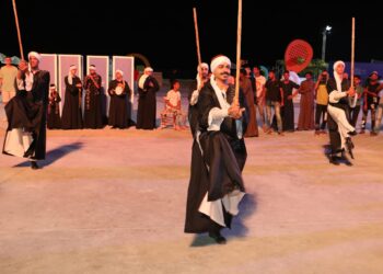 مهرجان العلمين يستقبل التحطيب الصعيدي