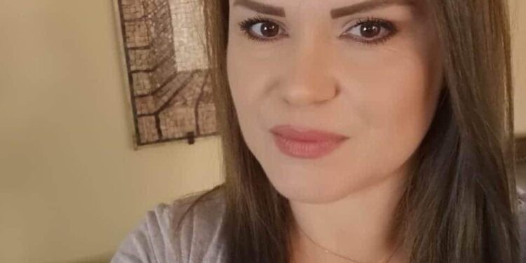 يا نُصْفِيَ الآخر