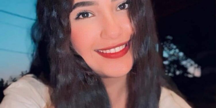 الشّفاه العجولة