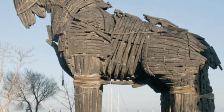 ماذا تعرف عن حرب طروادة؟!!