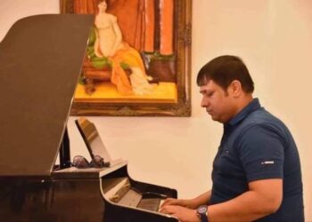 عشتار تكتبُ مسلةَ القمر..