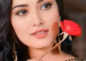 عزمني على فنجانه