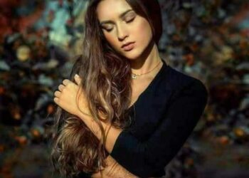 يا ايها ال  أنا