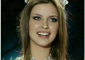 ملكة نساء …