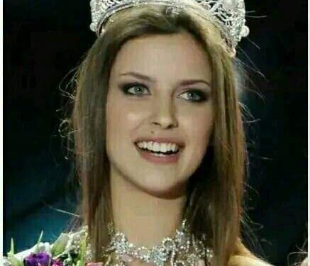 ملكة نساء …