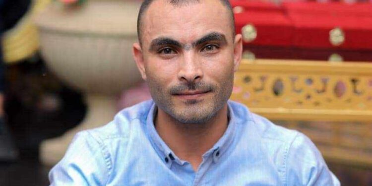 ثورة علي العشاق …