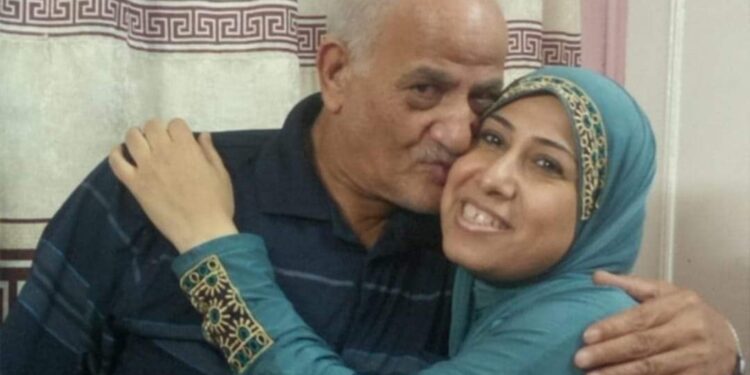 وقـد أتـانـى خـيـر الـشـهـور …