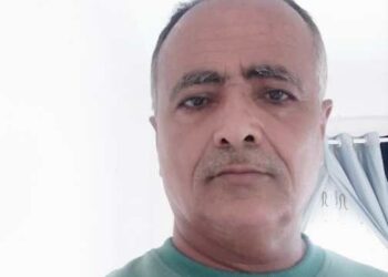 متواطئة مع النافذة …