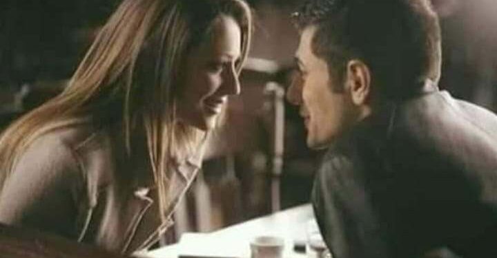 مُفتتح قصيدة بإيدى بكتبها …