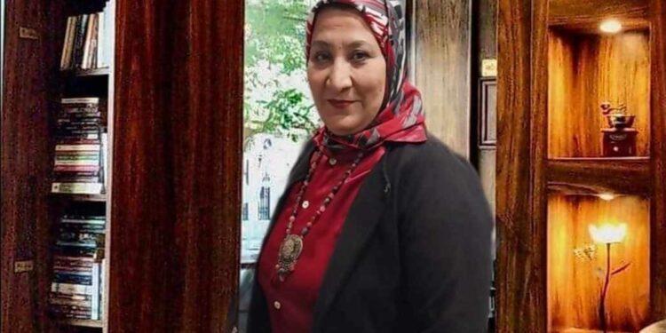 ممكن تقولي انسي ازاي …