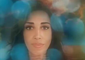 أيها العاشق …