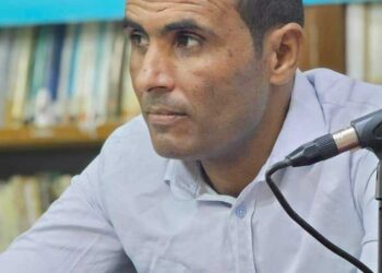 يدُ التُّفّاحِ