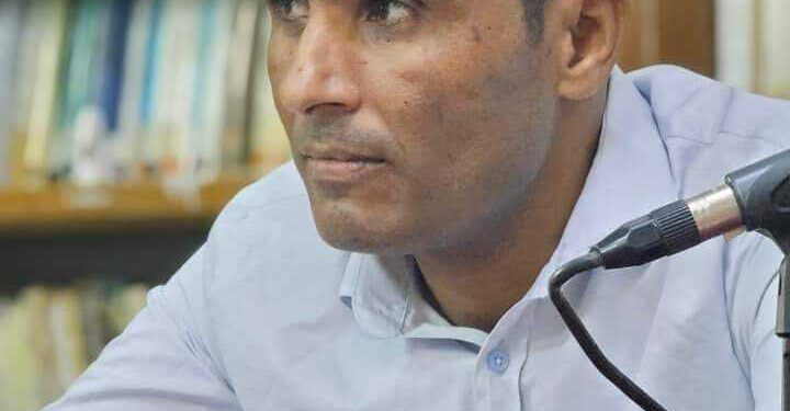 يدُ التُّفّاحِ