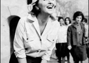 لسه صغيرة …