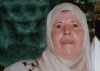 رحلوا وما زالت معي …