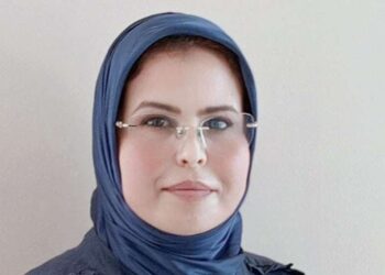 “بين السرد والشاشة ” …