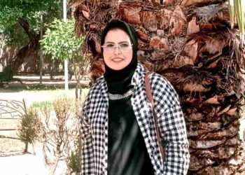 لستَ جديرًا بالوفا …