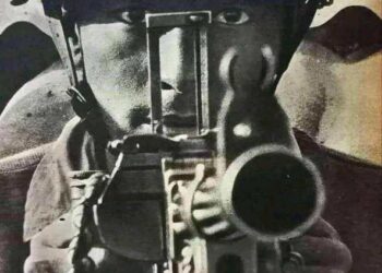 أنْ أموتَ وُقوفًا