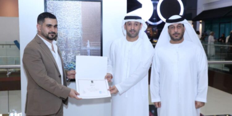 افتتاح معرض تصوير ضوئي يحتفي بالخط العربي