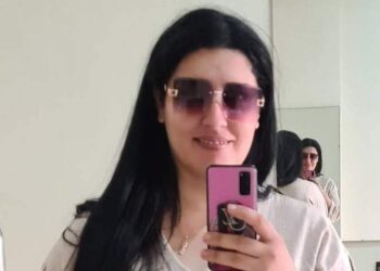 “همسات الظلال” …