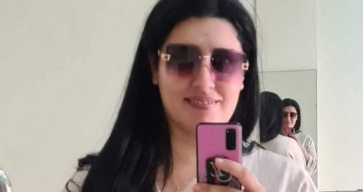 “همسات الظلال” …