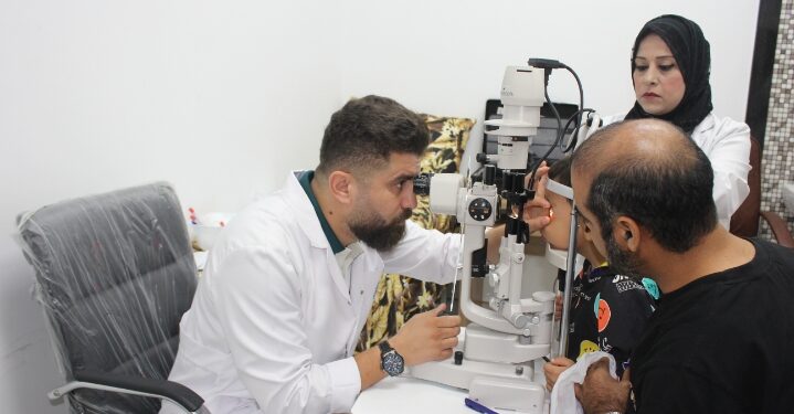 فلترة حالات القرنية بمستشفي بنغازي التعليمي لطب وجراحة العيون 