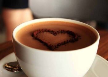 “خلافا للمعتقد الشائع ” فوائد خارقة وعجيبة لـ ” الكاكاو” .. كنز لا تتخلي عنه !