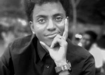 أضع رأسي على وكر الأفعى …