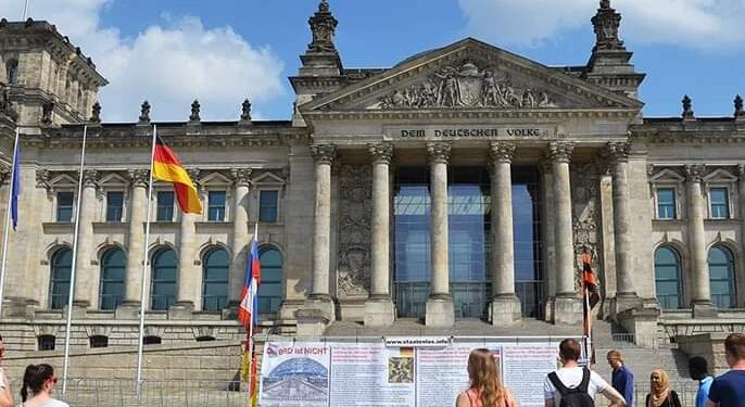 الخارجية الروسية: ألمانيا تحاول كتابة التاريخ لصالح الرايخ الثالث