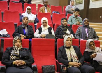 الندوة العلمية ” نحو مستقبل أفضل للشباب اقتصاديا ” 