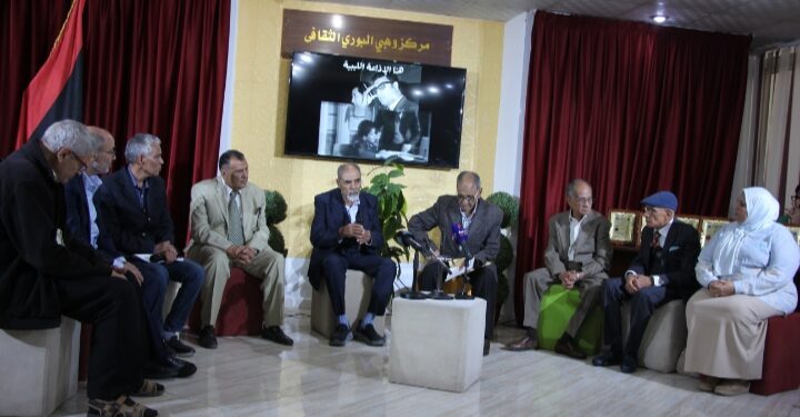 صالون الراحل فيصل فخري تحت شعار ” روافد قافية باقية”