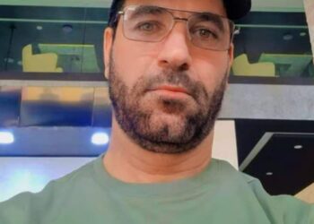 التفرد الإنساني في الإبداع: بين التجربة الذاتية والذكاء الاصطناعي