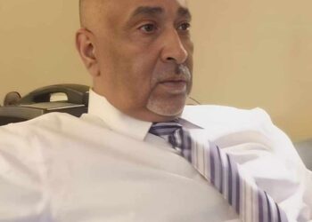 رجال المال والأعمال يصنعون السياسة