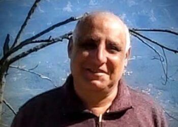 ميت بس عامل نفسي حي … 