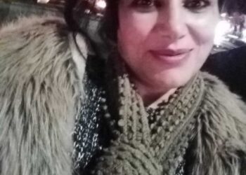 قرأت كثيراً فشُجّ قلبي