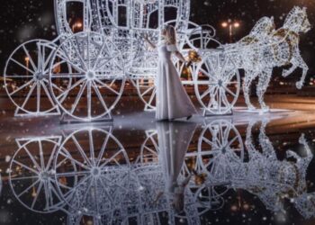 كِبْرِيَاء