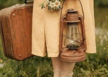 على رصيف الإنتظار