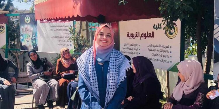 أسيرٌ بالحبّ