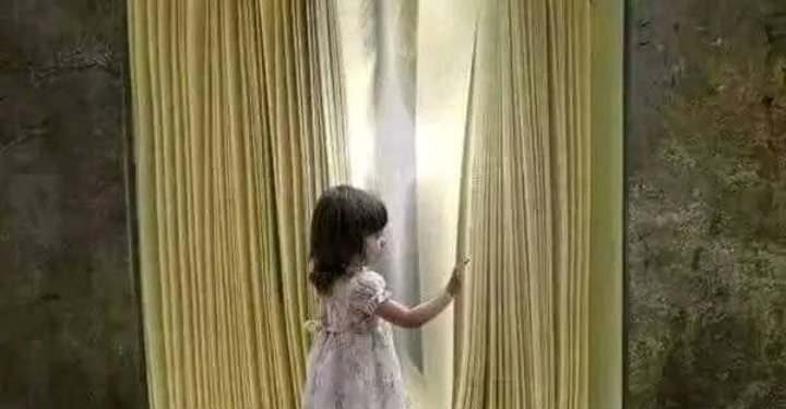 غيمة في المنتصف